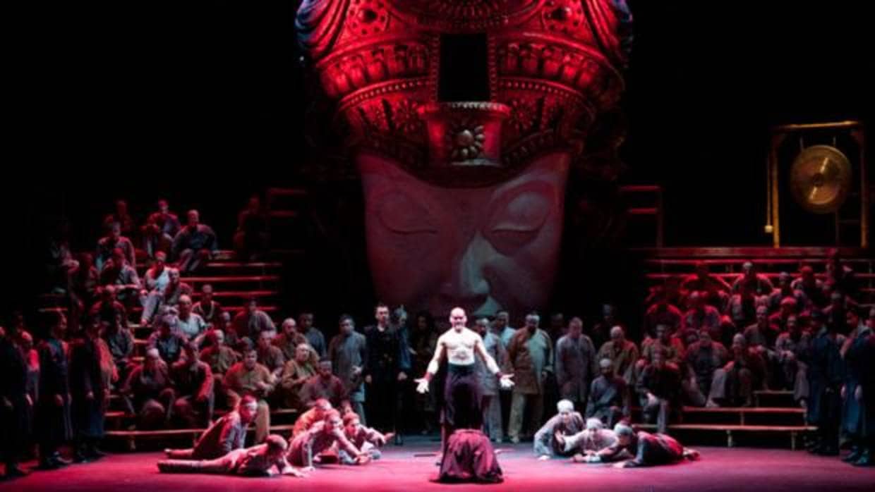Un momento de la representación de la ópera de Verdi, que llega este fin de semana al Auditorio El Greco