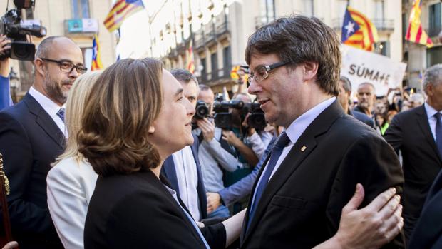 Ada Colau arremete contra los independentistas por vetar su «multiconsulta»