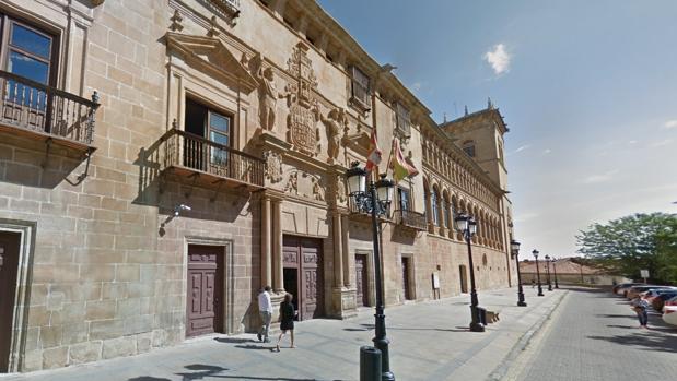 Exterior de la Audiencia Provincia de Soria