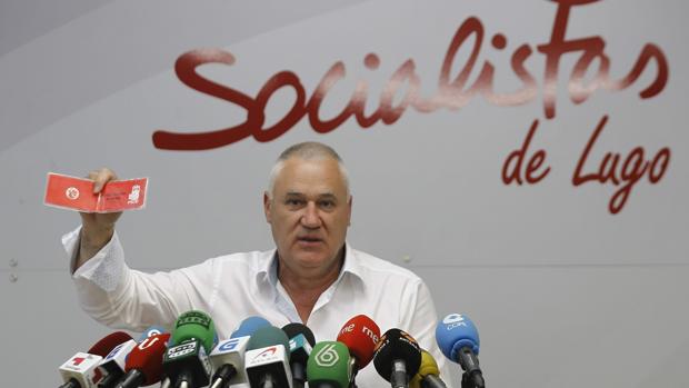 Martínez y el PSOE, la historia de un desengaño