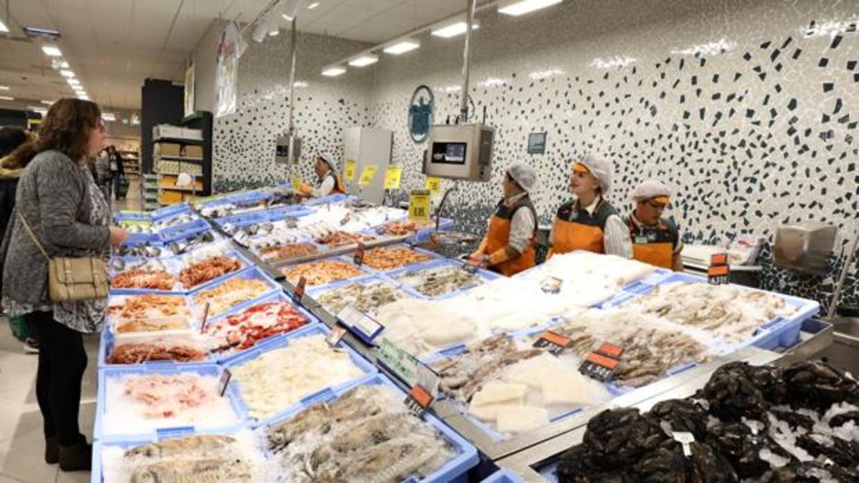 Imagen de la sección de pescadería de un supermercado de Mercadona