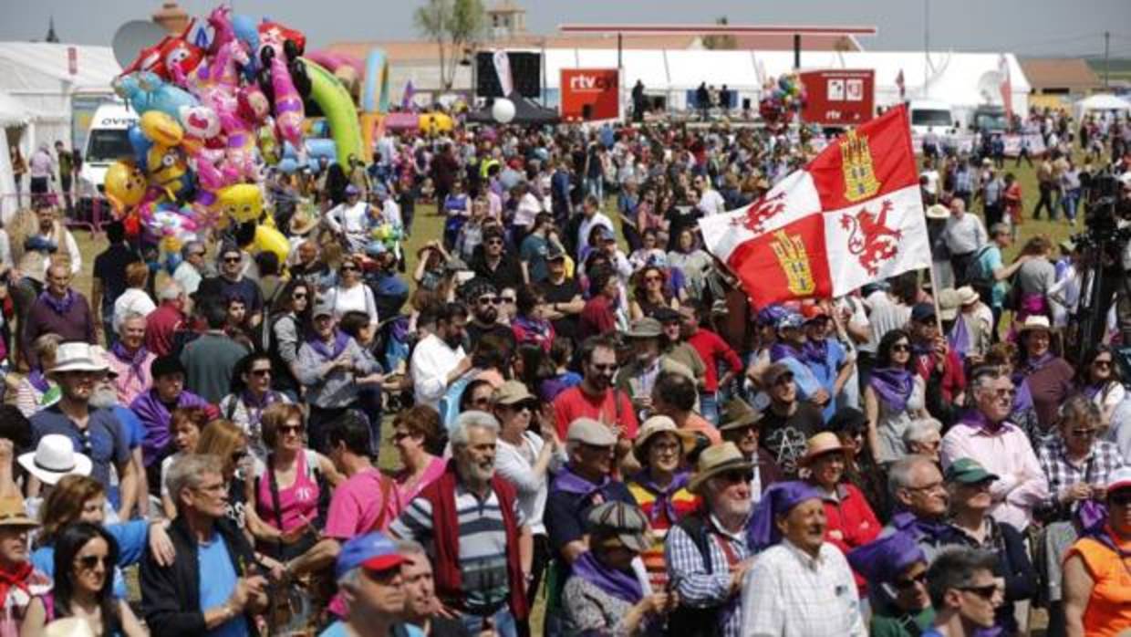 Asistentes a la campa de Villalar de los Comuneros