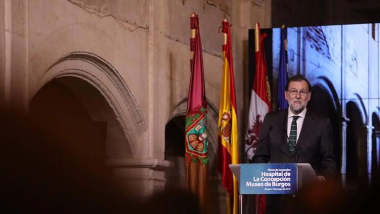 El presidente del Gobierno, Mariano Rajoy, ayer miércoles en Burgos, en una imagen que publicó en Twitter