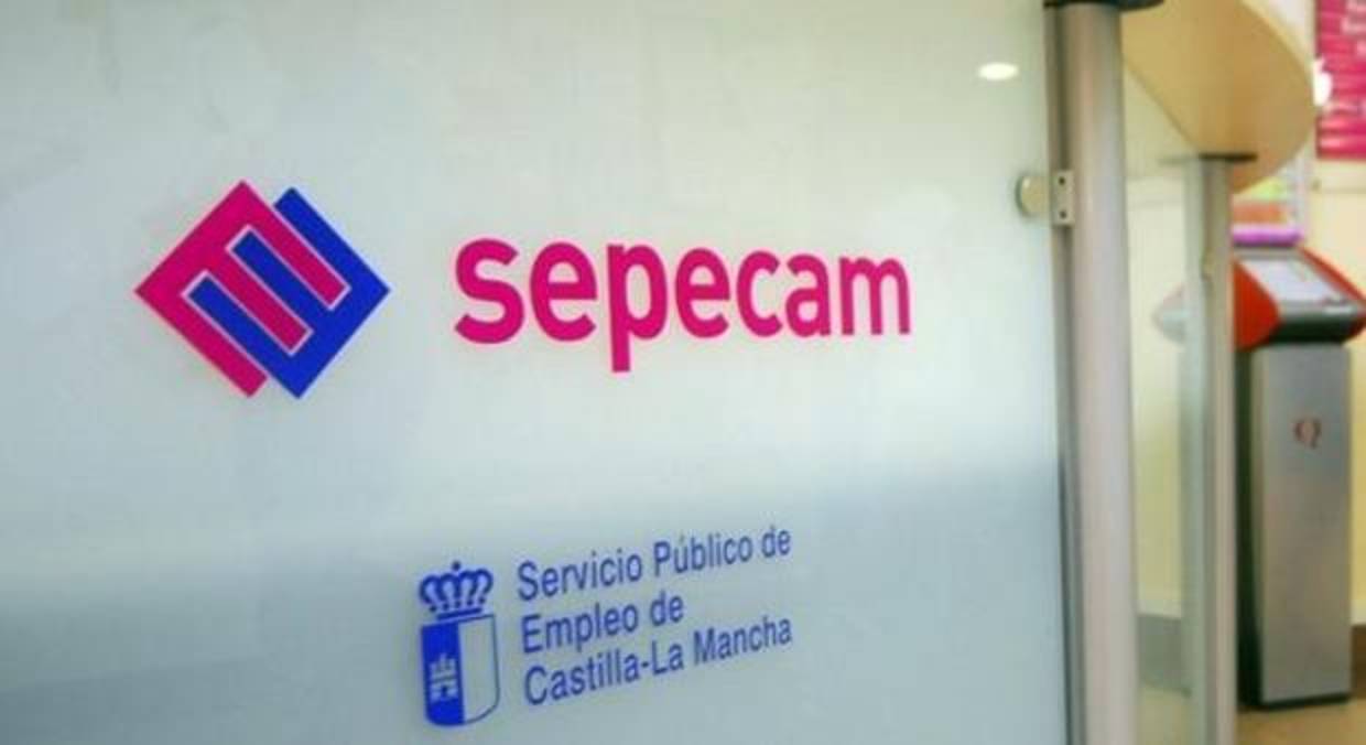 El paro baja en abril en 3.200 desempleados en Castilla-La Mancha