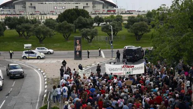 «Motín» vecinal por el caos que «provoca» el Wanda Metropolitano durante los partidos del Atlético de Madrid