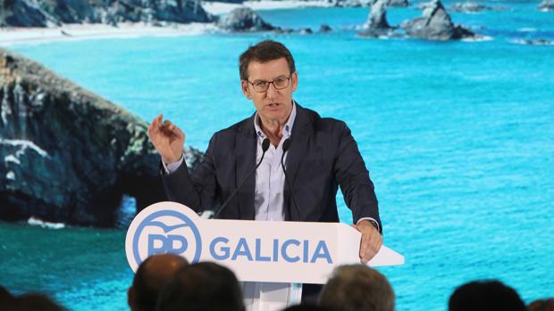 Feijóo enmienda los ataques al Rey de Torra: «Gracias, Majestad, por defender la unidad»