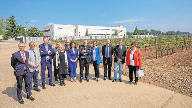 Los consejeros de Educación y Agricultura con los rectores de las nueve universidades públicas y privadas de Castilla y León
