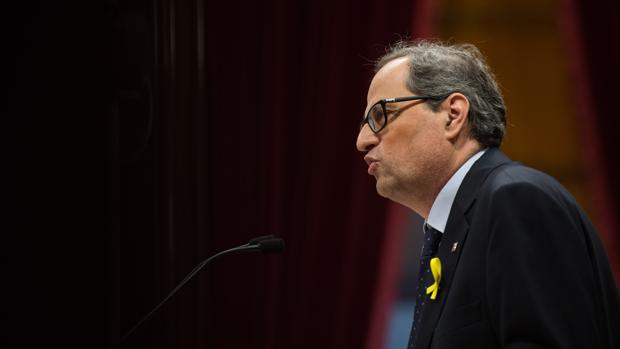 Torra aplaza la toma de posesión de sus consejeros y
estudia emprender medidas legales contra el Gobierno