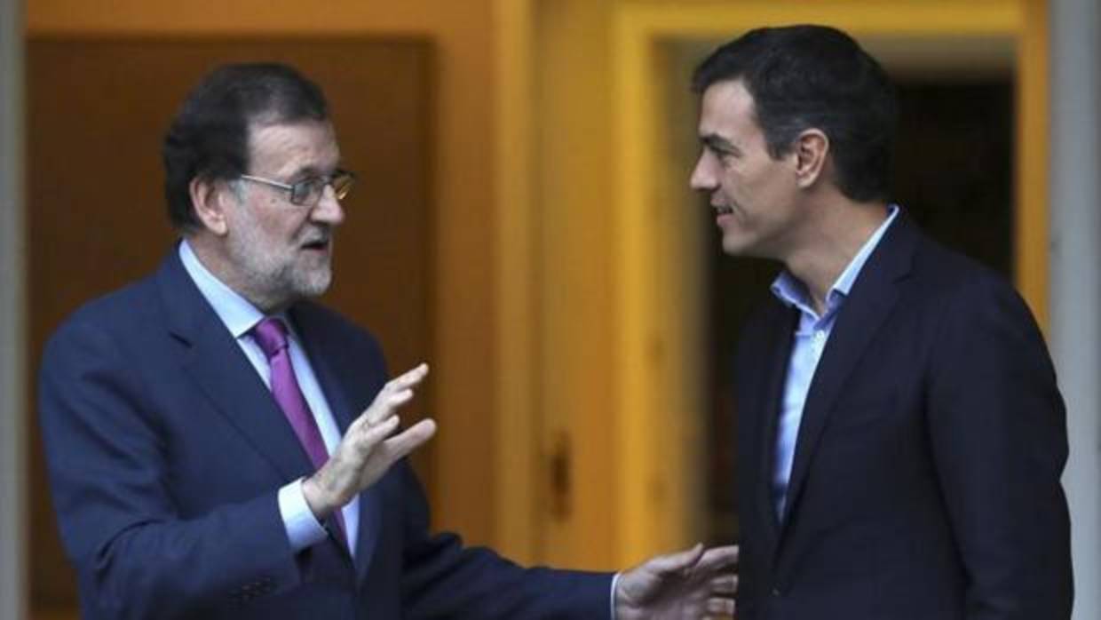 Rajoy y Pedro Sánchez en La Moncloa