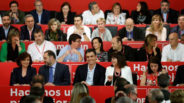 Sánchez no concreta sus planes y se limita a vender la moción como un plebiscito sobre Rajoy