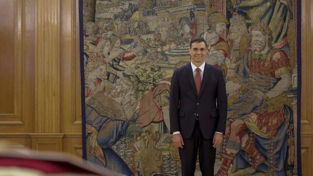 Sánchez ya pisa el ala oeste de la Moncloa