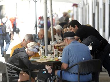 La hostelería es uno de los sectores que más remonta de cara a los meses estivales