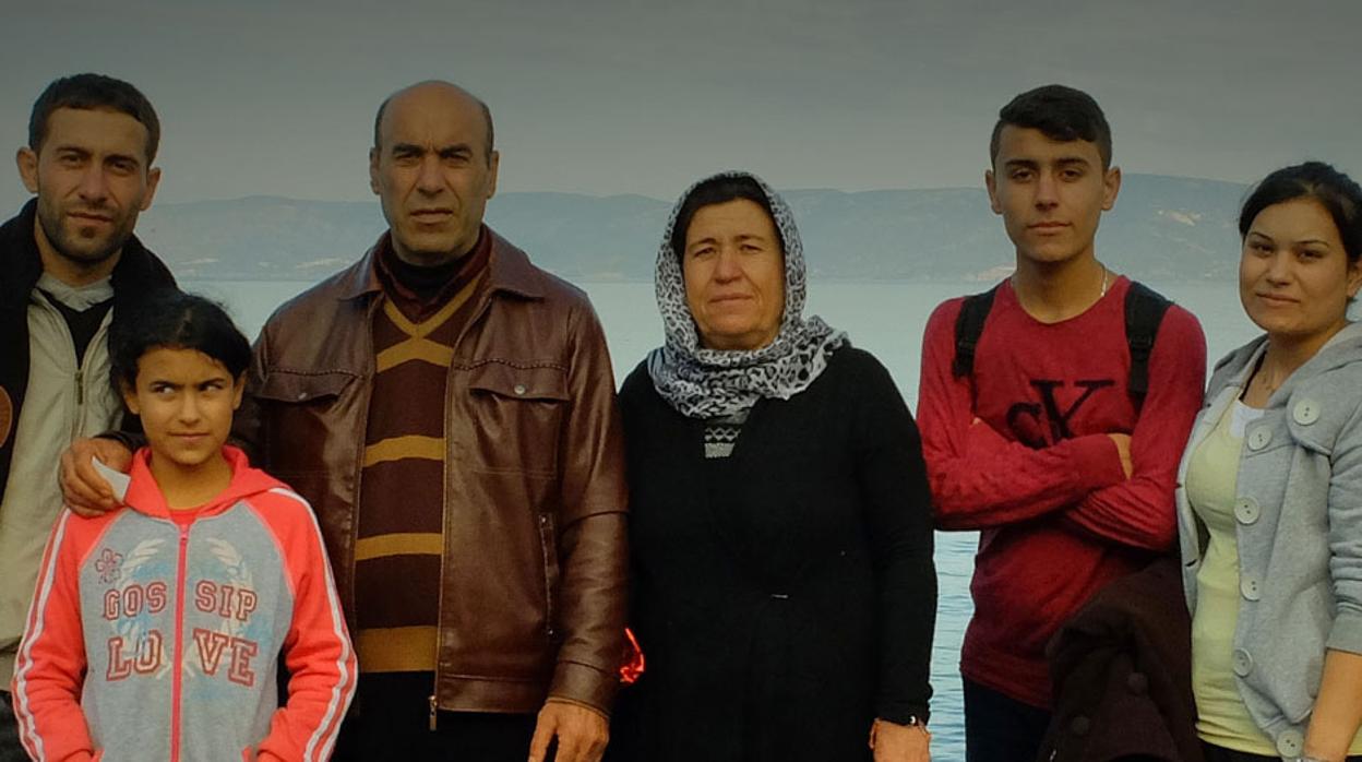 Una familia de refugiados sirios en una imagen de los Jesuitas