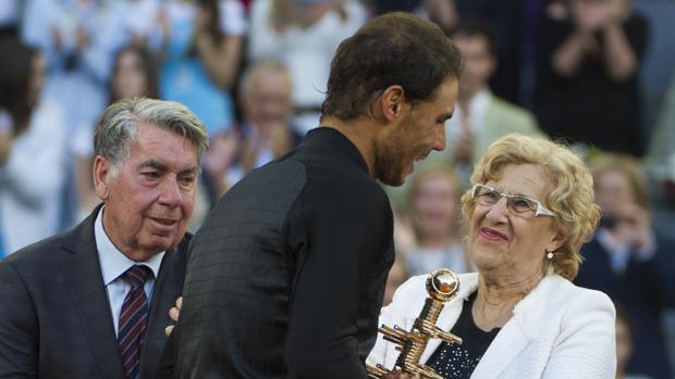 Carmena, «sorprendida», se reunirá con el director del Open de Tenis de Madrid en diez días