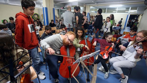 La revolución musical en La Coruña resuena a niño