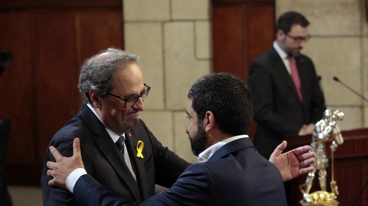 El consejero de Trabajo con el presidente catalán Quim Torra