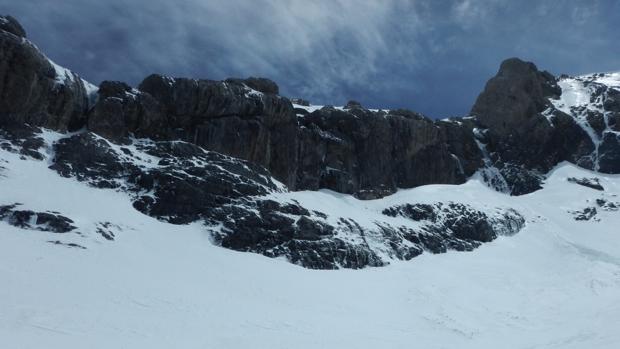 Un montañero belga de 31 años muere despeñado en el Pirineo aragonés