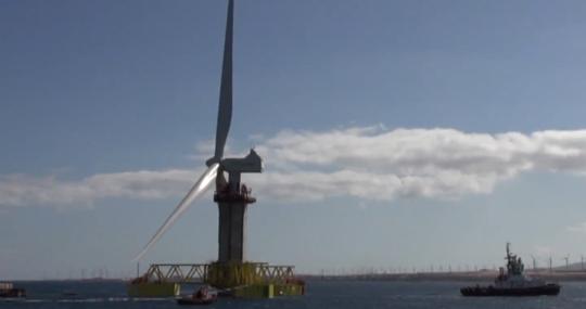 La turbina ,el pasado miércoles por la tarde, cuando salía del Puerto de Arinaga