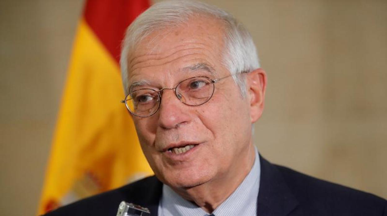El ministro de Exteriores, Josep Borrell, este jueves en Rabat
