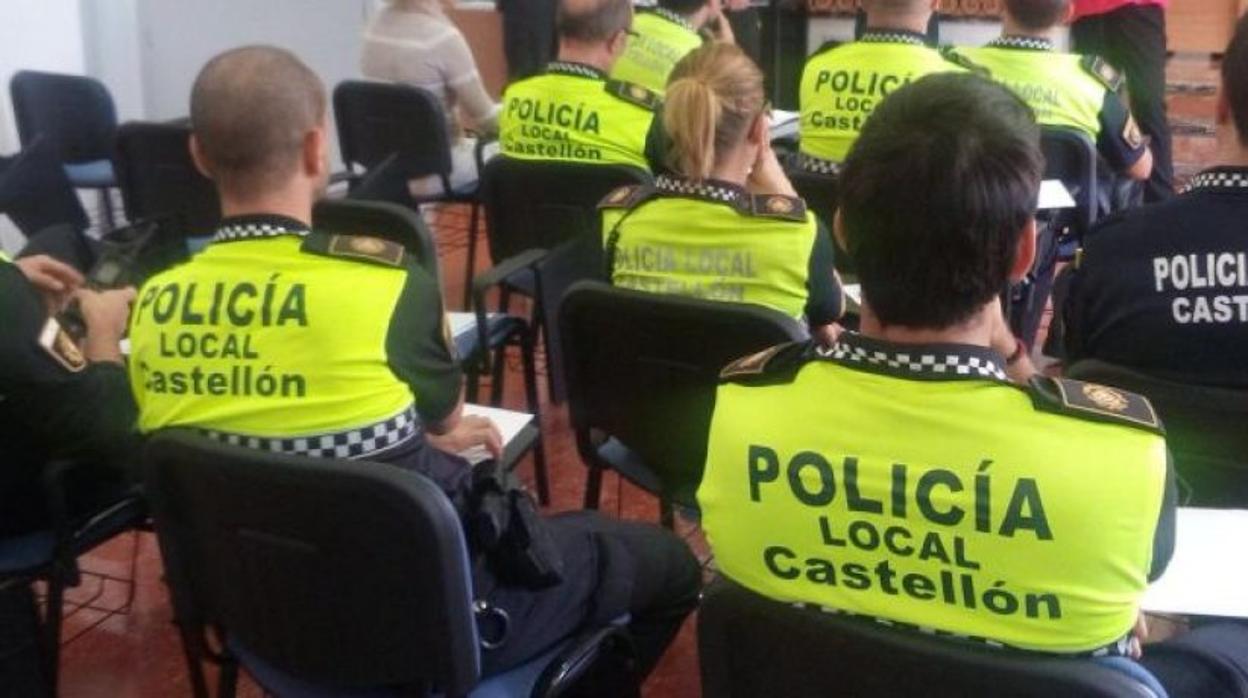 Imagen de archivo de un grupo de agentes de la Policía Local de Castellón