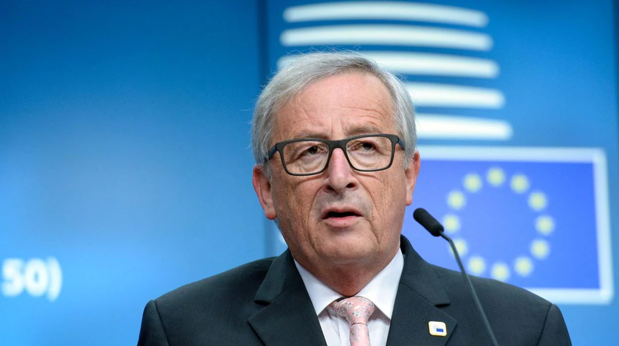 El nuevo problema de Juncker en Canarias