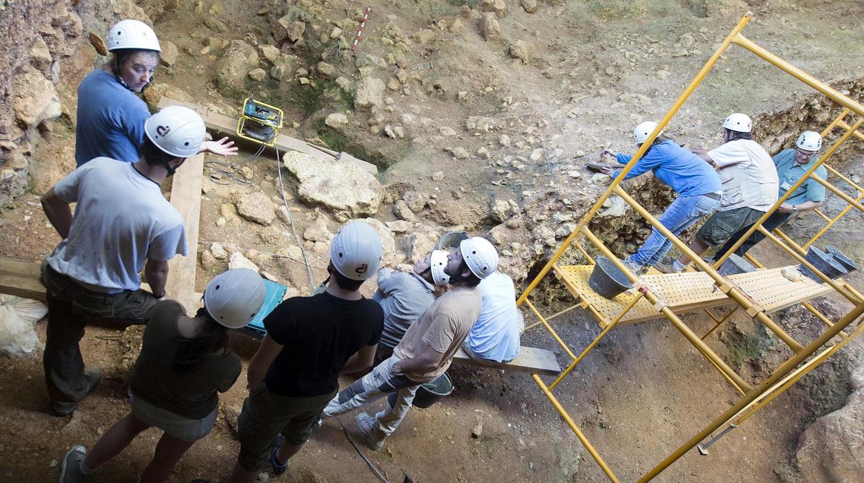Imagen de archivo de las excavaciones en la Sierra de Atapuerca