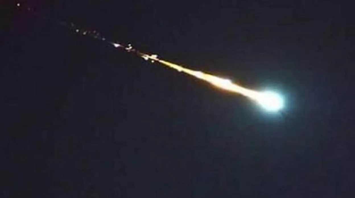 Llamadas de alerta al 112 por un meteorito: «¡Acabo de ver una bola de fuego cruzar el cielo de Madrid!»