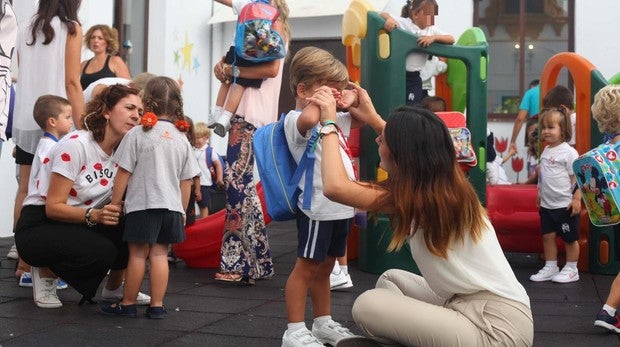 Inician una campaña de recogida de firmas contra el cierre de los colegios de Educación Especial