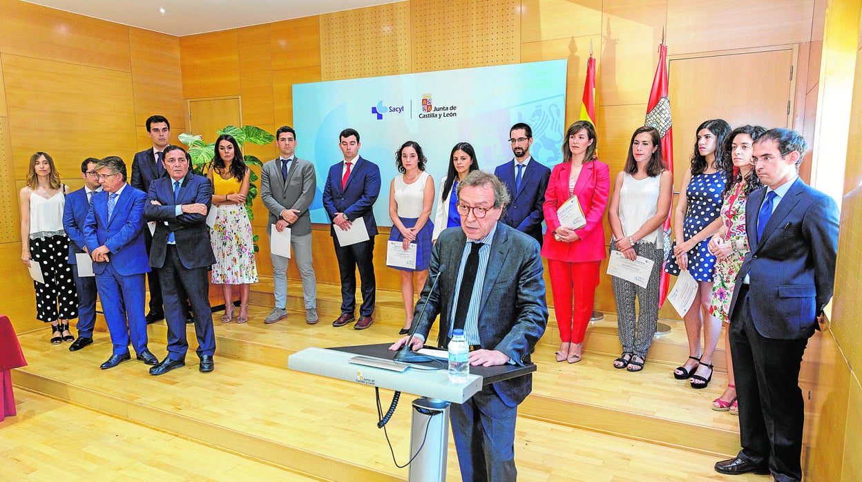 El vicepresidente de la Junta, durante su intervención ante los MIR