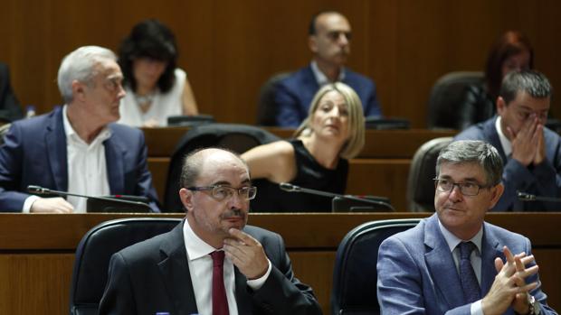 Los funcionarios cargan contra la Ley nacionalista de Aragón: es una «aberración jurídica»