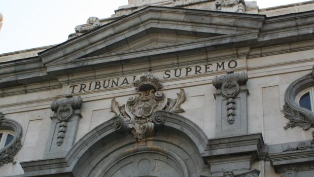 El Supremo establece que la pensión acaba cuando un cónyuge rehace su vida tras el divorcio