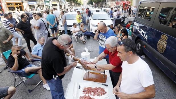 Los taxistas de Valencia mantienen la huelga este miércoles