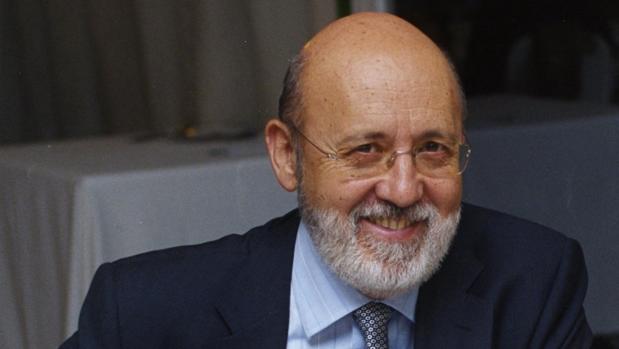 Así es el «efecto Tezanos» que sobredimensiona el apoyo al PSOE