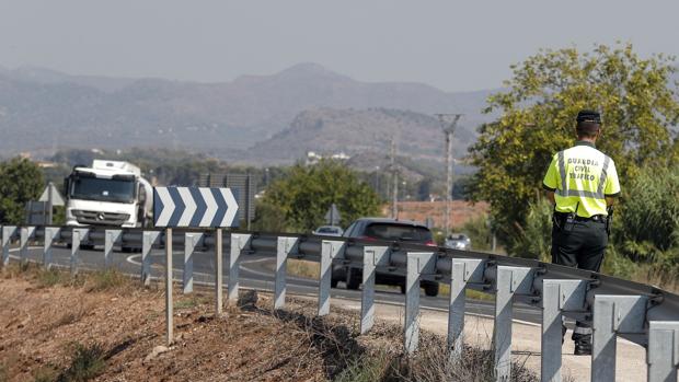 Muere una joven y otro resulta herido tras chocar un coche y una moto en Benicarló