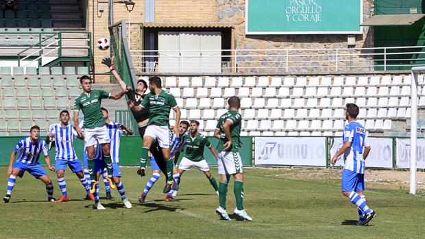 0-1: El Talavera venció en Don Benito con gol de Alberto Oca