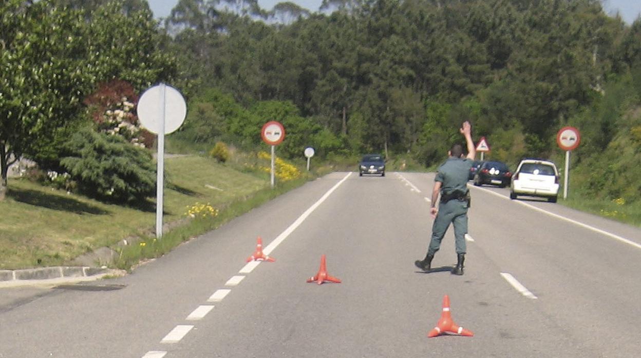 El accidente se registró en torno a las 12.30 horas de este sábado