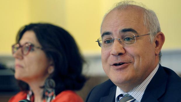 El Gobierno evita dar apoyo público a Llarena ante el cerco de los independentistas