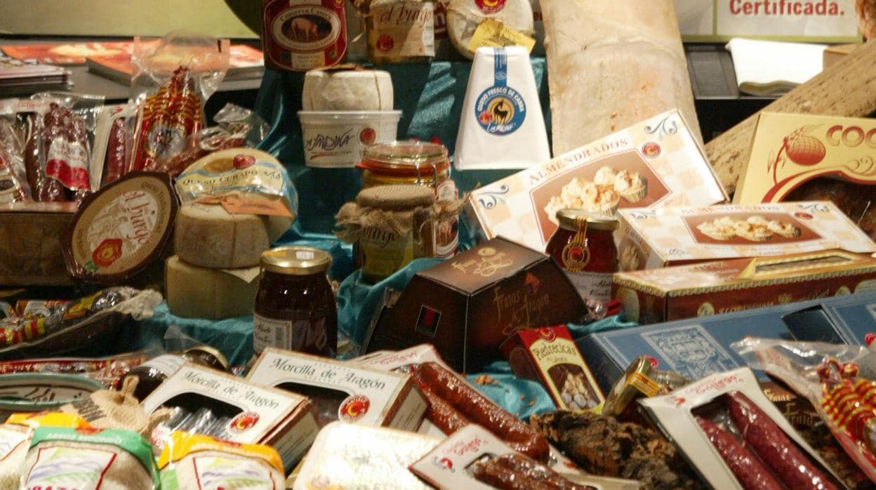 Muestra de alimentos de Aragón amparados por sellos de calidad certificada