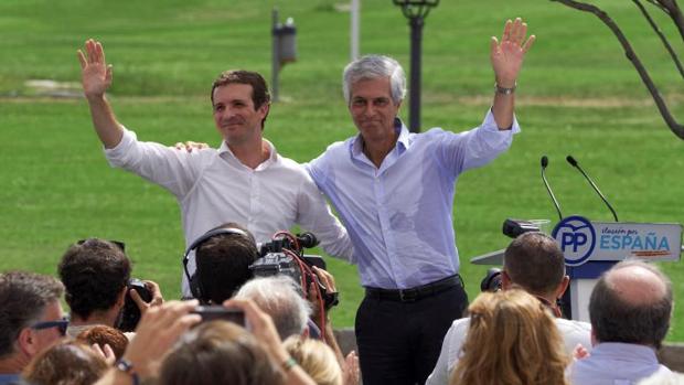 Casado se erige en heredero político de Suárez