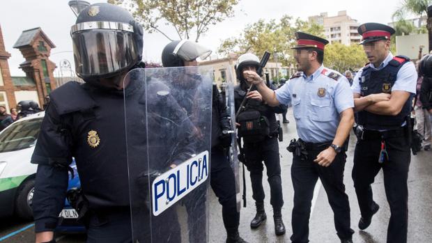 El Govern desdeña la movilización de antidisturbios para la Diada