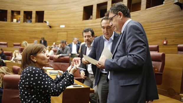 El PP pide la reprobación del presidente de las Cortes Valencianas por su posición sobre los secesionistas presos