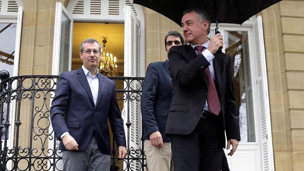 Olano exalta el pacto con EH Bildu pero el Gobierno vasco insiste en ampliar consensos