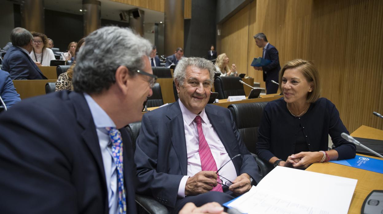 María Dolores de Cospedal en el Congreso de los Diputados este jueves