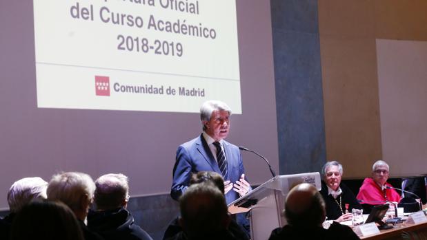 Garrido plasmará en el presupuesto el compromiso con la nueva financiación universitaria