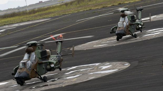 Los helicópteros Tigre, a prueba en Canarias