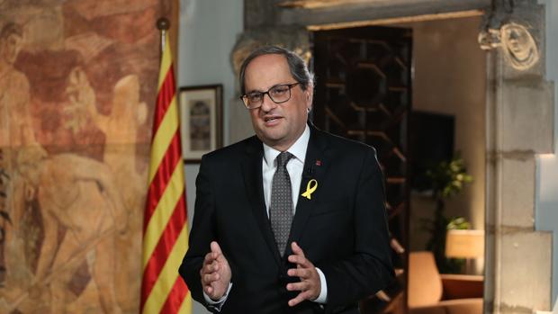 Torra llama a los catalanes a «resistir» como en 1714 en la víspera de la Diada