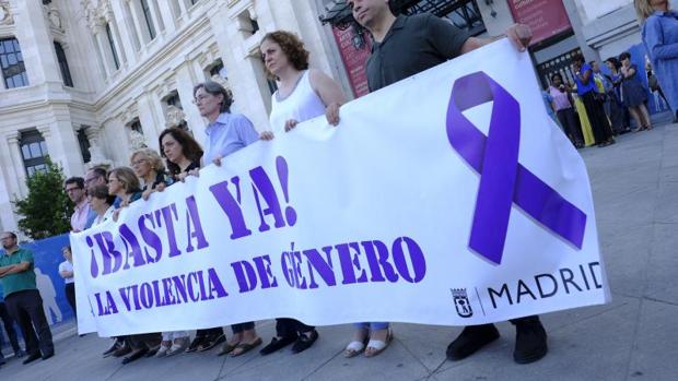 Crece el número de denuncias por violencia de género y disminuye el de mujeres fallecidas en 2017