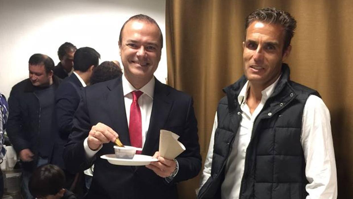 El PSOE ordena gastar 8.300 euros en churros para vecinos en Las Palmas capital