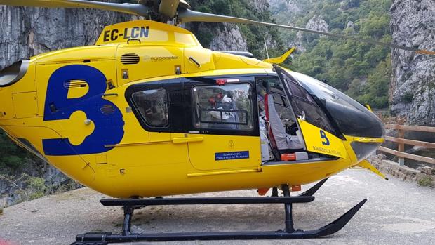 Fallece un hombre al caer por un precipicio en la ruta del Cares