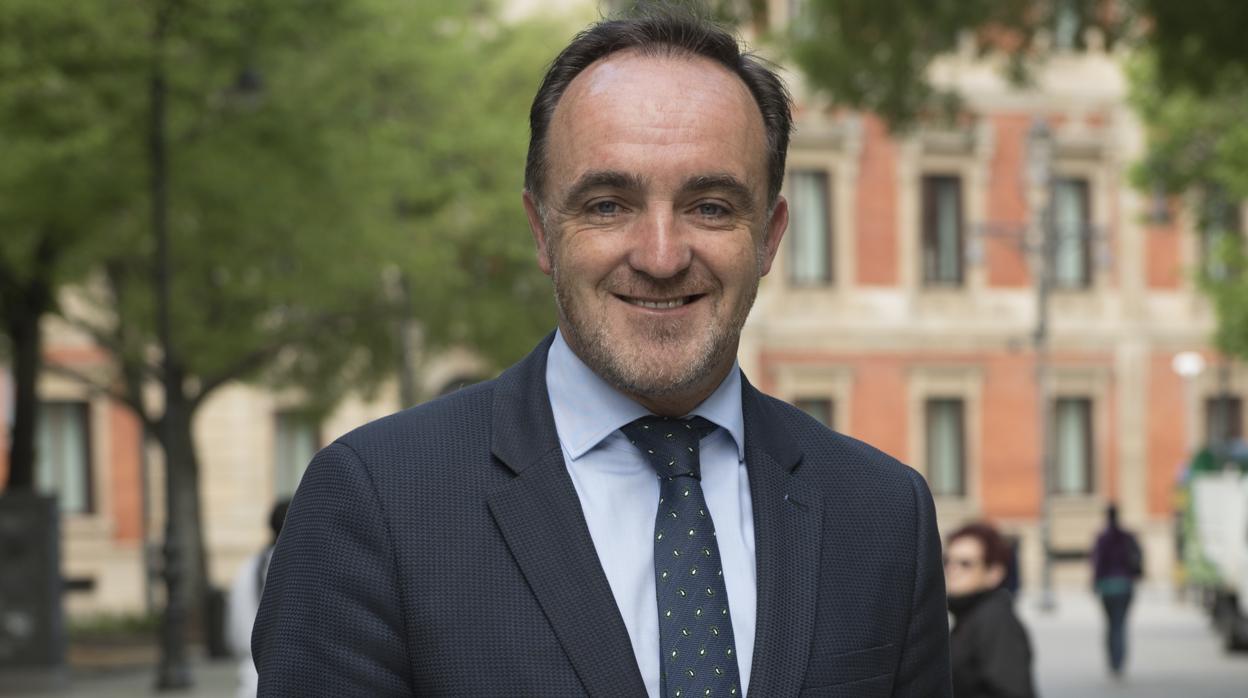 El presidente de los regionalistas Javier Esparza, en Pamplona, en una imagen de archivo